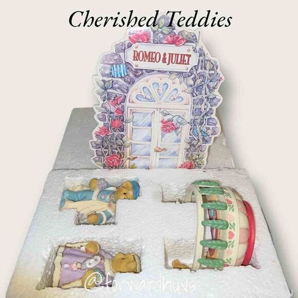 Enesco Romeo and Juliet Cherished Teddies Set with Balcony Displayed - READ - Picture 3 of 13